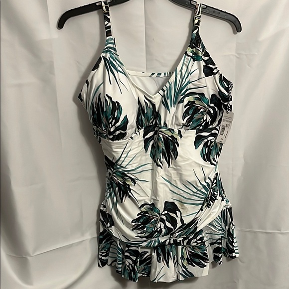 Sonnet Shores Floral Print Women's Swimsuit - White and Green - Picture 1 of 3